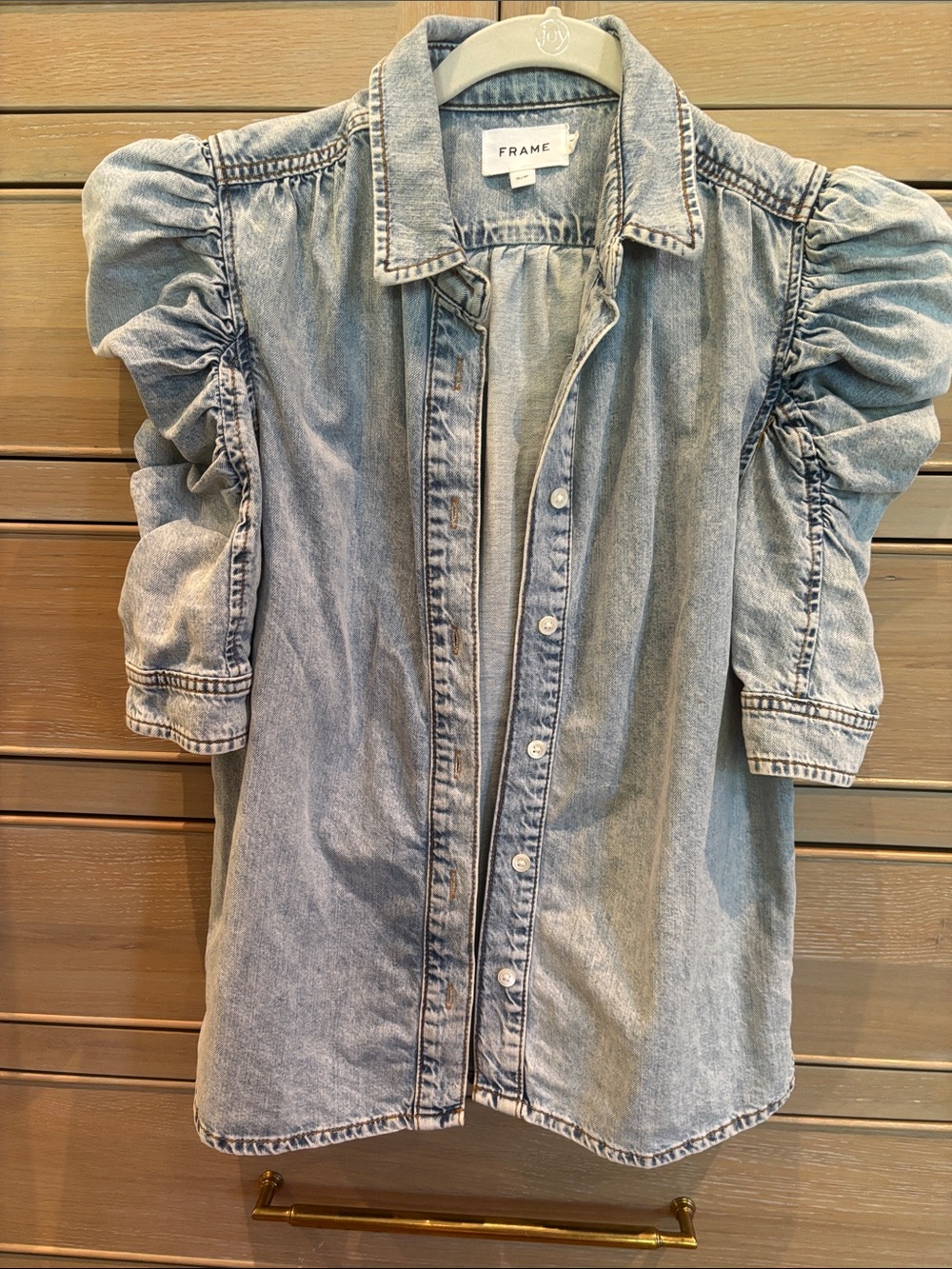 Frame Denim Light Wash Puff-Sleeve Denim Button-Down Shirt
